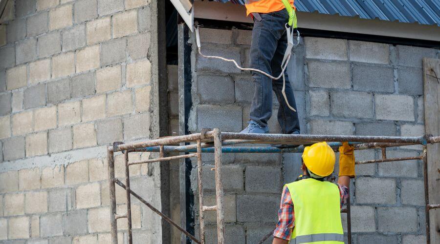 Expert Emergency Roof Repairs services in New Ross, IN